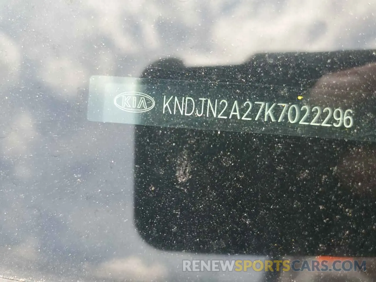 12 Photograph of a damaged car KNDJN2A27K7022296 KIA SOUL 2019