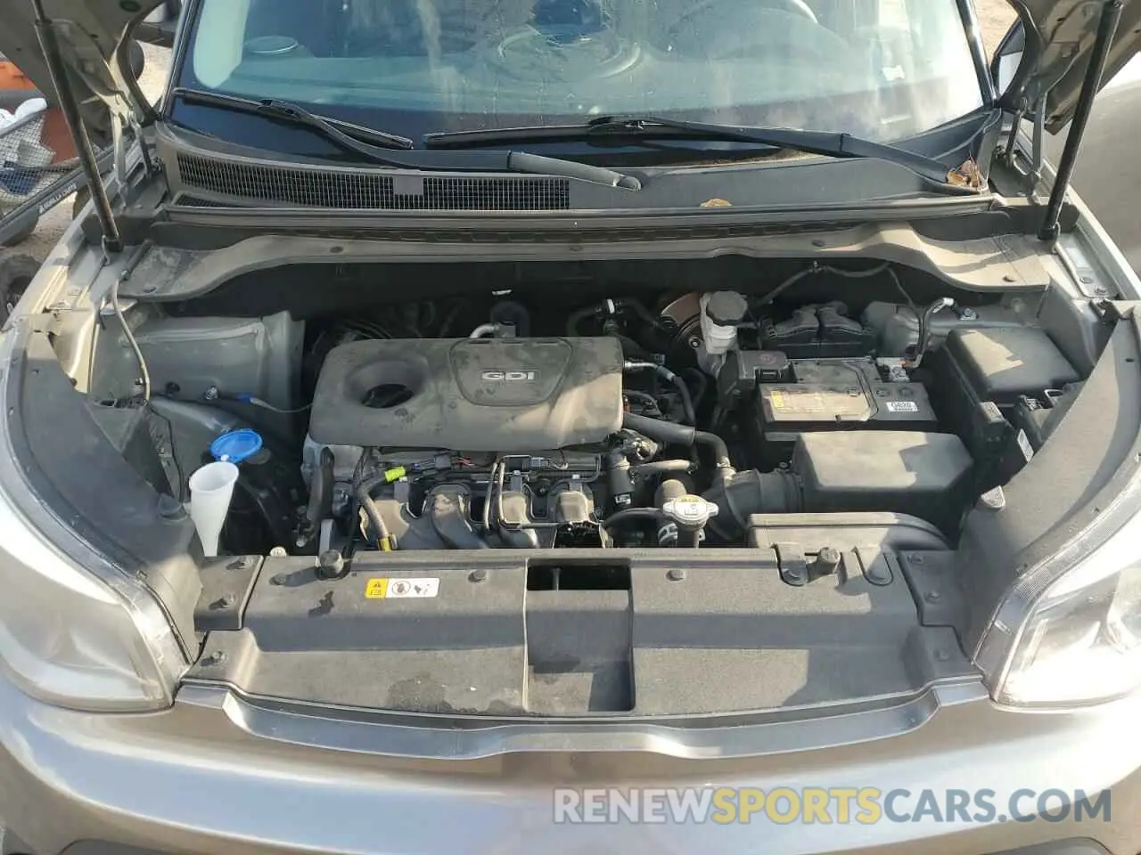 11 Photograph of a damaged car KNDJN2A27K7022718 KIA SOUL 2019