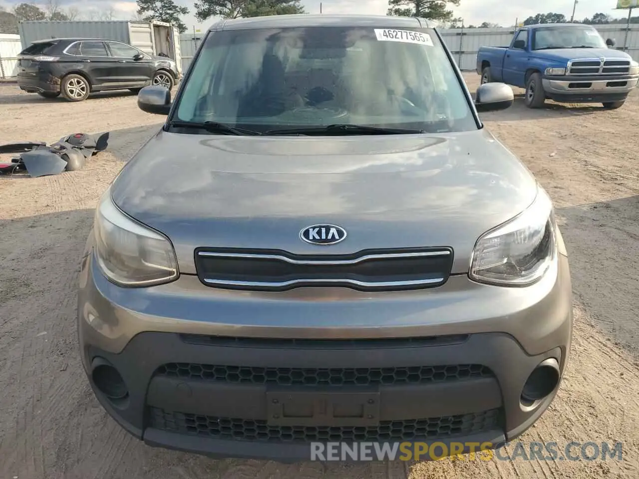 5 Photograph of a damaged car KNDJN2A27K7022718 KIA SOUL 2019