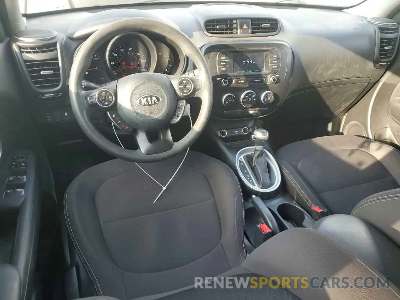 8 Photograph of a damaged car KNDJN2A27K7022718 KIA SOUL 2019