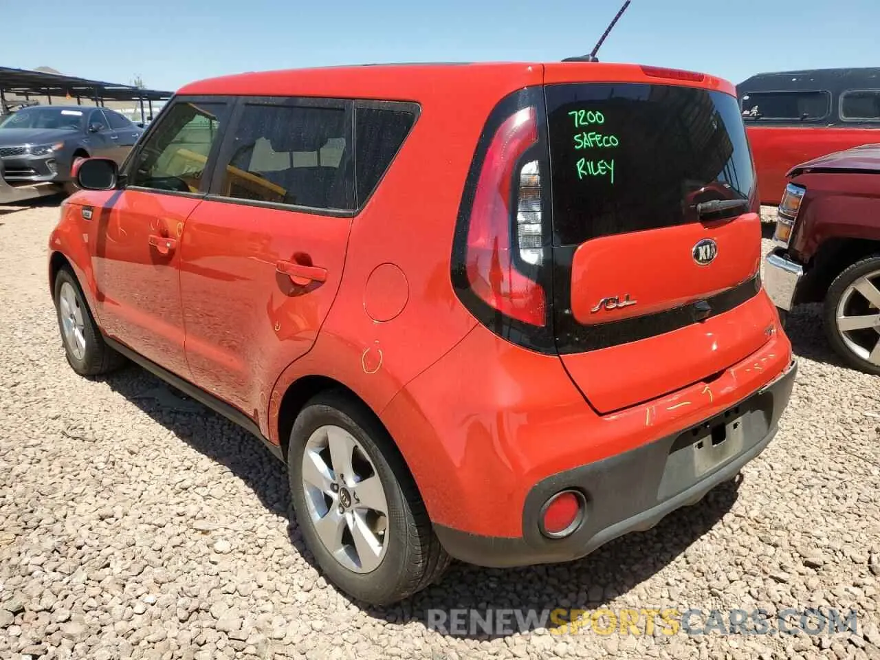 2 Photograph of a damaged car KNDJN2A27K7024887 KIA SOUL 2019