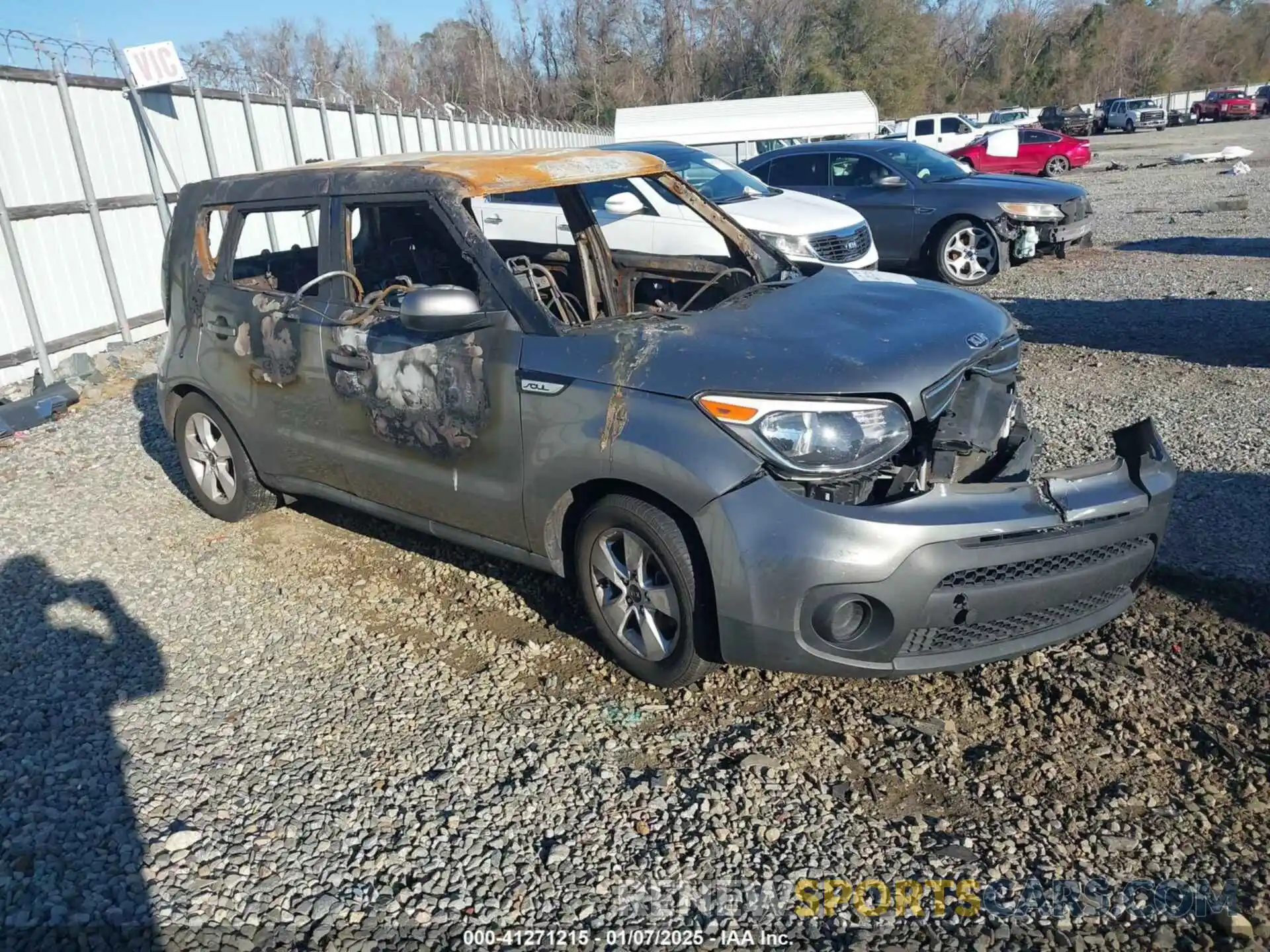 1 Photograph of a damaged car KNDJN2A27K7026171 KIA SOUL 2019