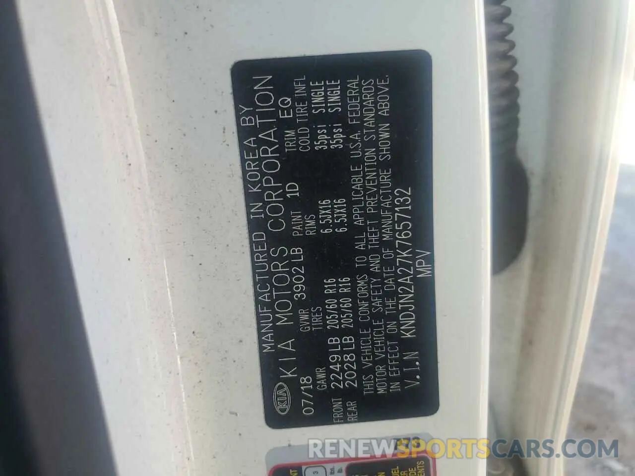 12 Photograph of a damaged car KNDJN2A27K7657132 KIA SOUL 2019