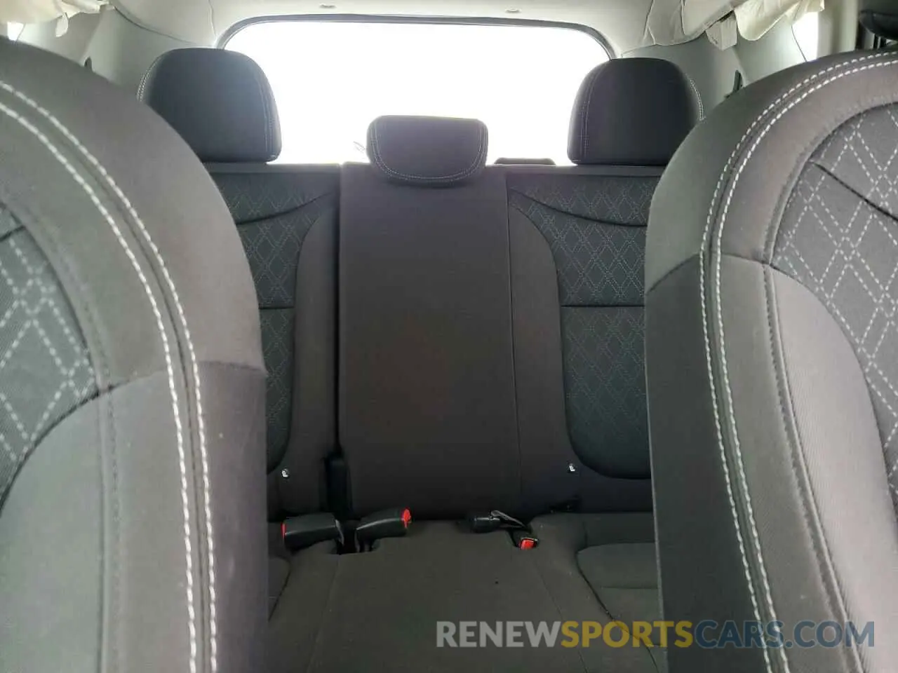 10 Photograph of a damaged car KNDJN2A27K7671712 KIA SOUL 2019