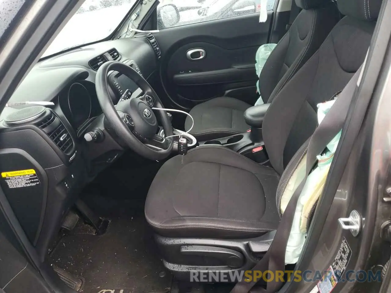 7 Photograph of a damaged car KNDJN2A27K7671712 KIA SOUL 2019