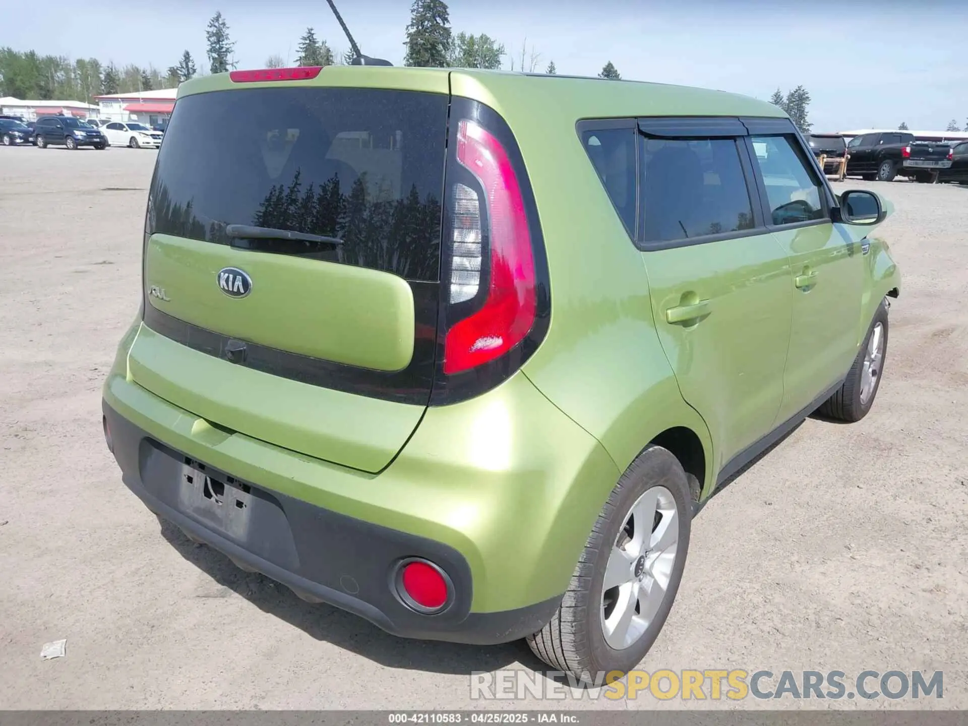 4 Photograph of a damaged car KNDJN2A27K7919179 KIA SOUL 2019