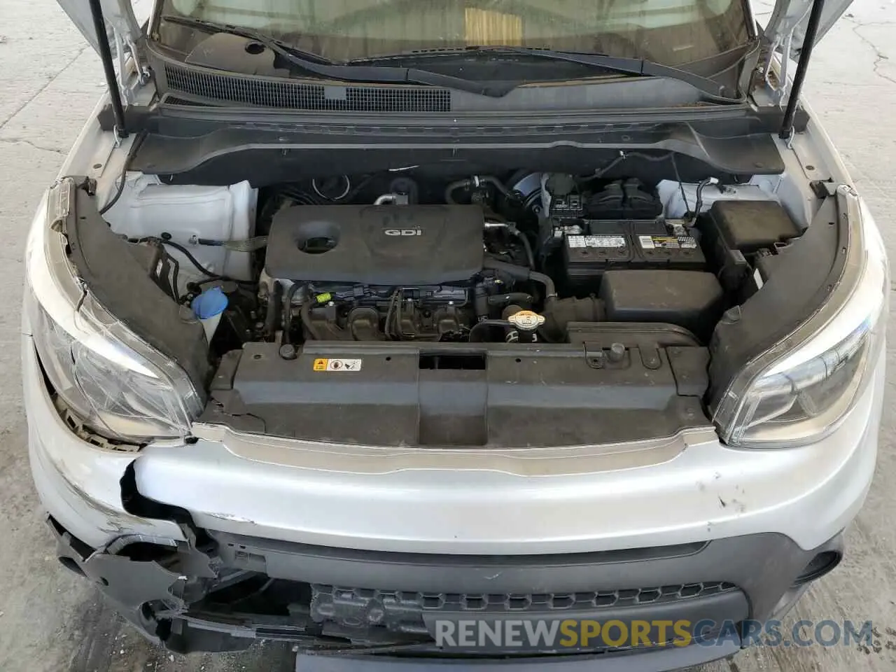 14 Photograph of a damaged car KNDJN2A28K7002798 KIA SOUL 2019