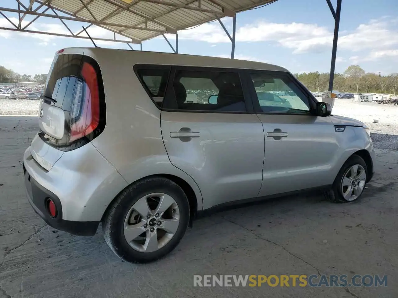 3 Photograph of a damaged car KNDJN2A28K7002798 KIA SOUL 2019
