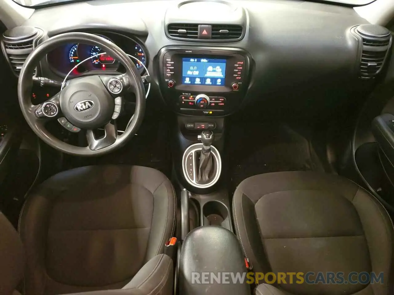 8 Photograph of a damaged car KNDJN2A28K7010710 KIA SOUL 2019