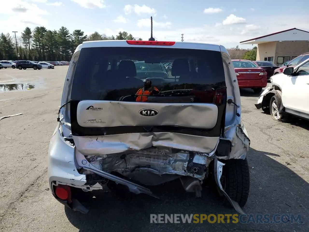 6 Photograph of a damaged car KNDJN2A28K7019522 KIA SOUL 2019