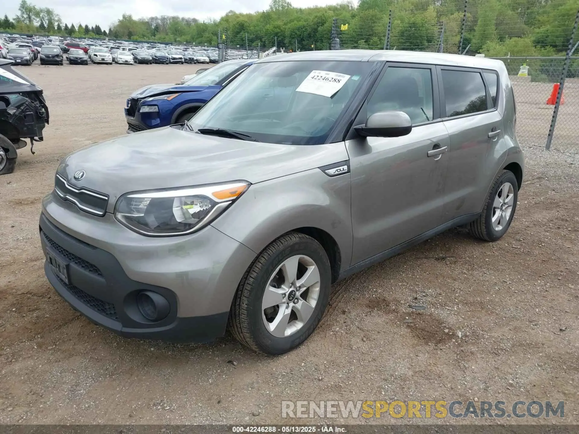 2 Photograph of a damaged car KNDJN2A28K7662646 KIA SOUL 2019