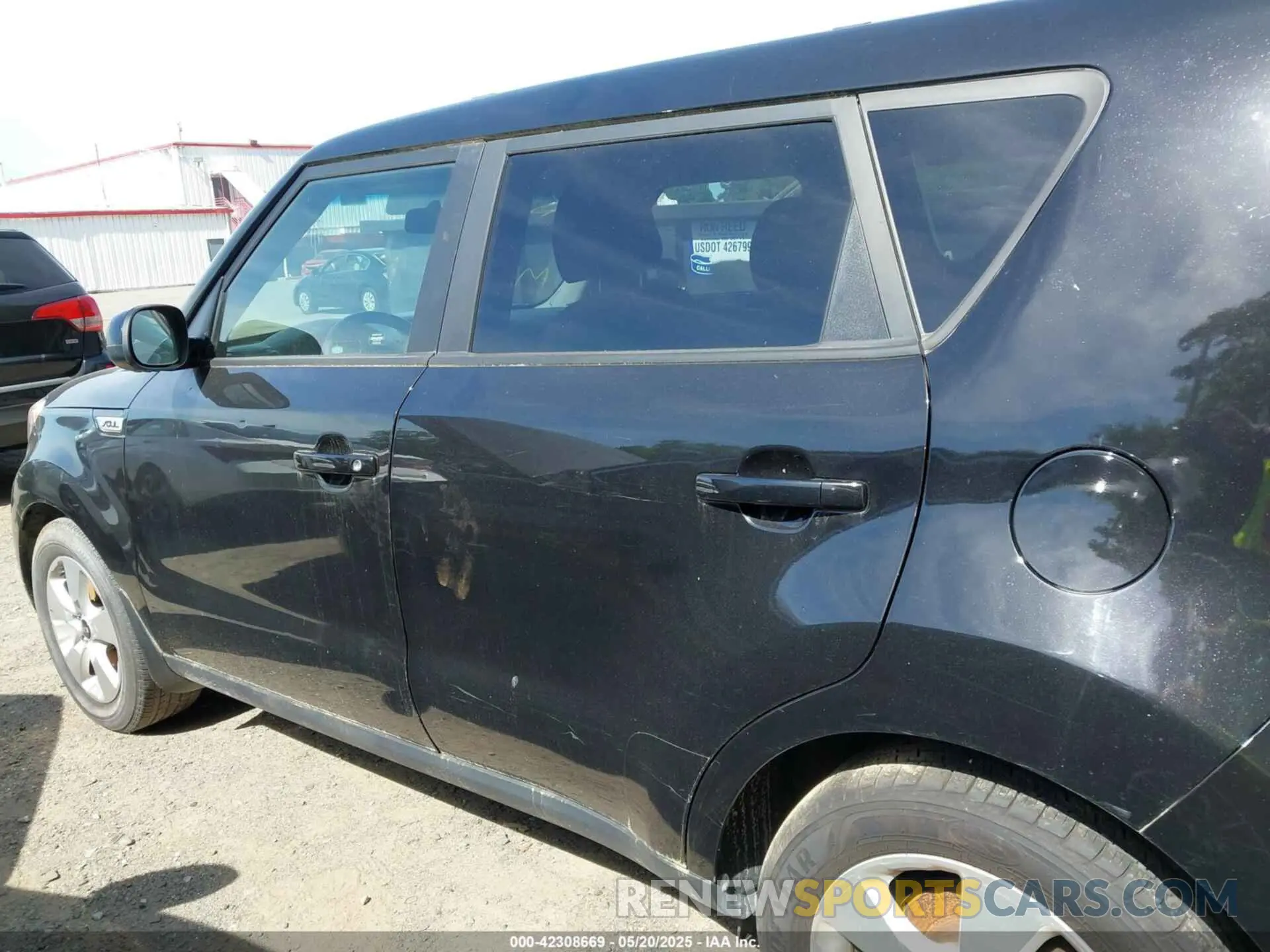 14 Photograph of a damaged car KNDJN2A28K7686252 KIA SOUL 2019