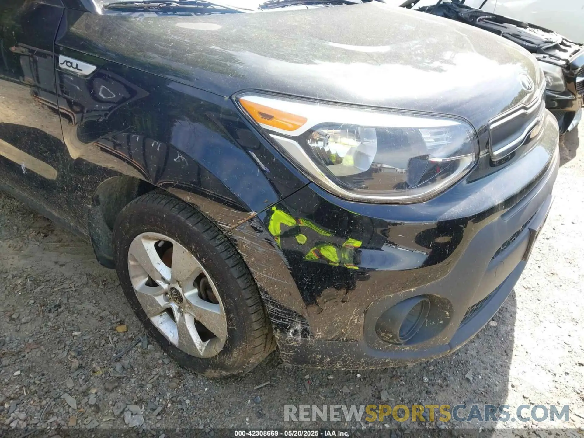 6 Photograph of a damaged car KNDJN2A28K7686252 KIA SOUL 2019