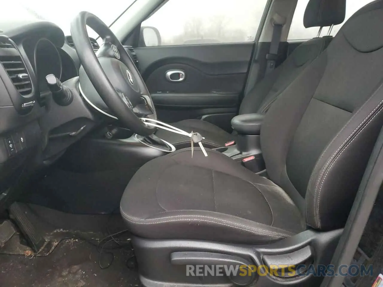 7 Photograph of a damaged car KNDJN2A28K7688440 KIA SOUL 2019