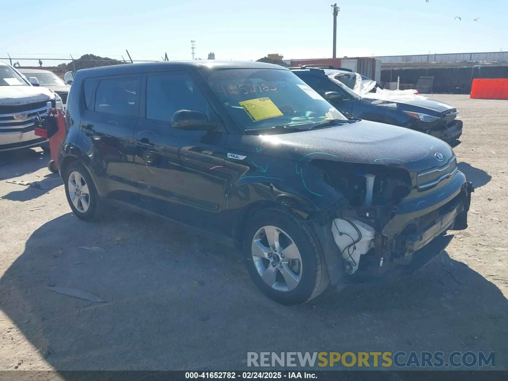 1 Photograph of a damaged car KNDJN2A28K7690429 KIA SOUL 2019