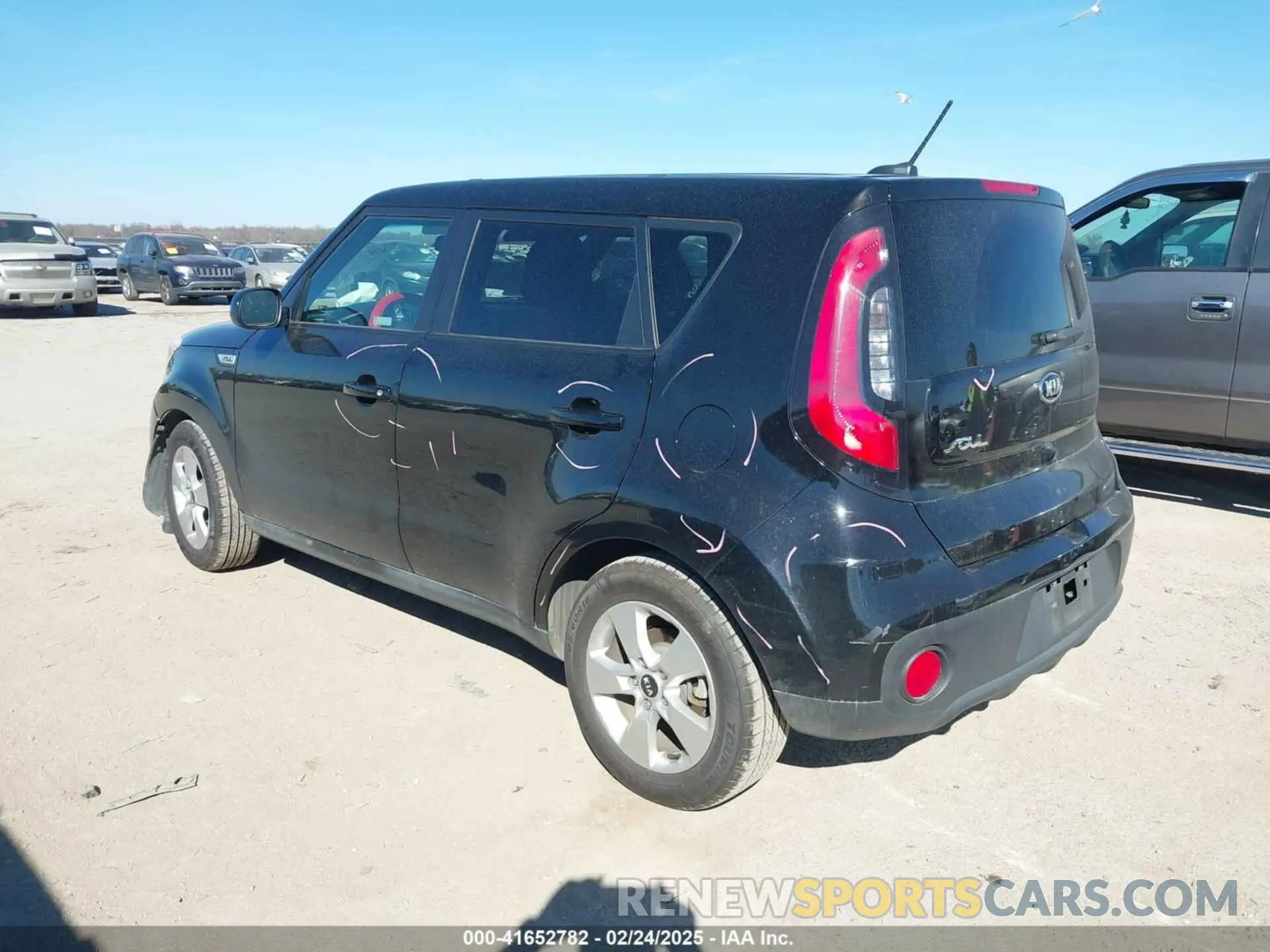 3 Photograph of a damaged car KNDJN2A28K7690429 KIA SOUL 2019