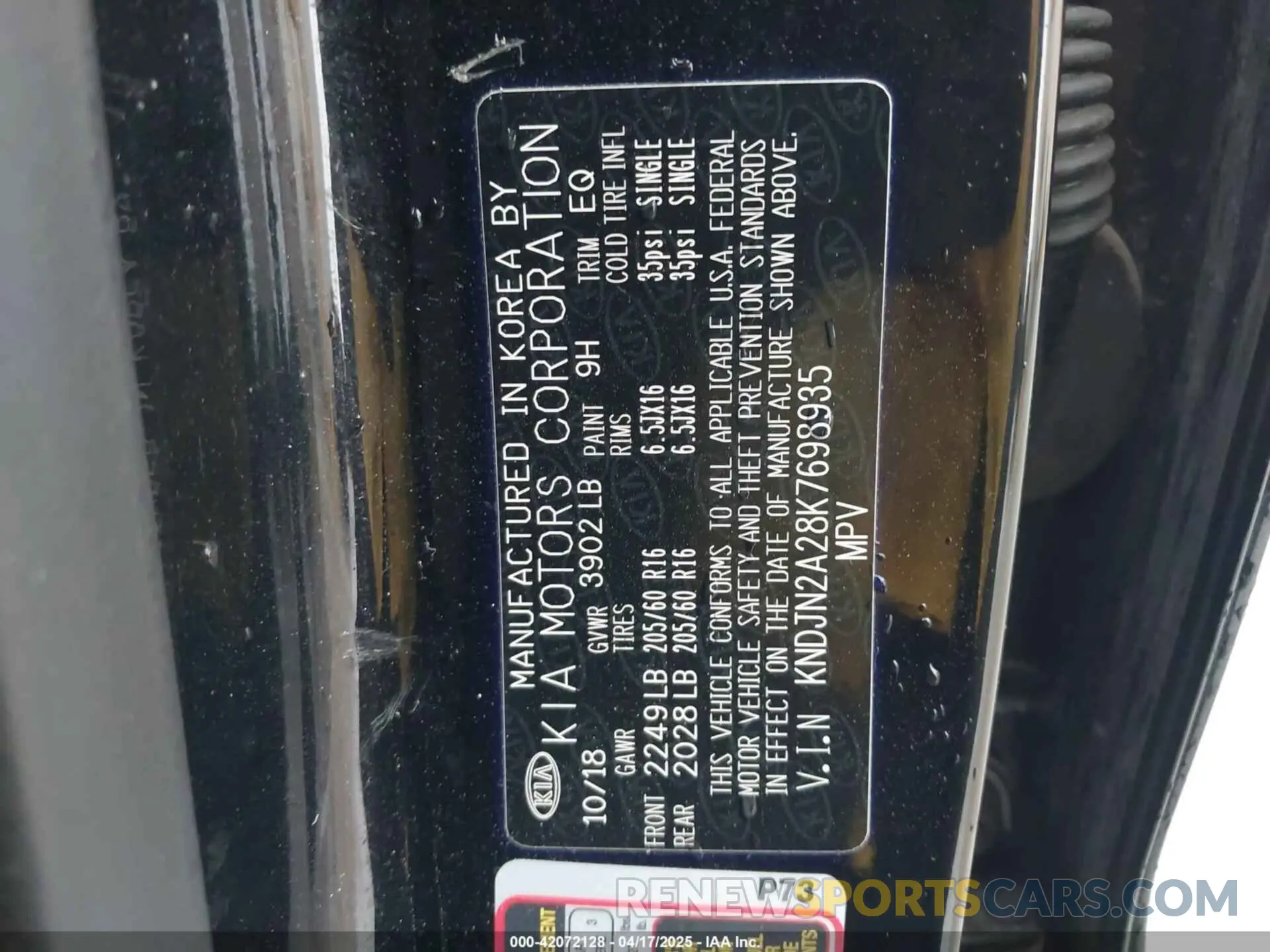 9 Photograph of a damaged car KNDJN2A28K7698935 KIA SOUL 2019