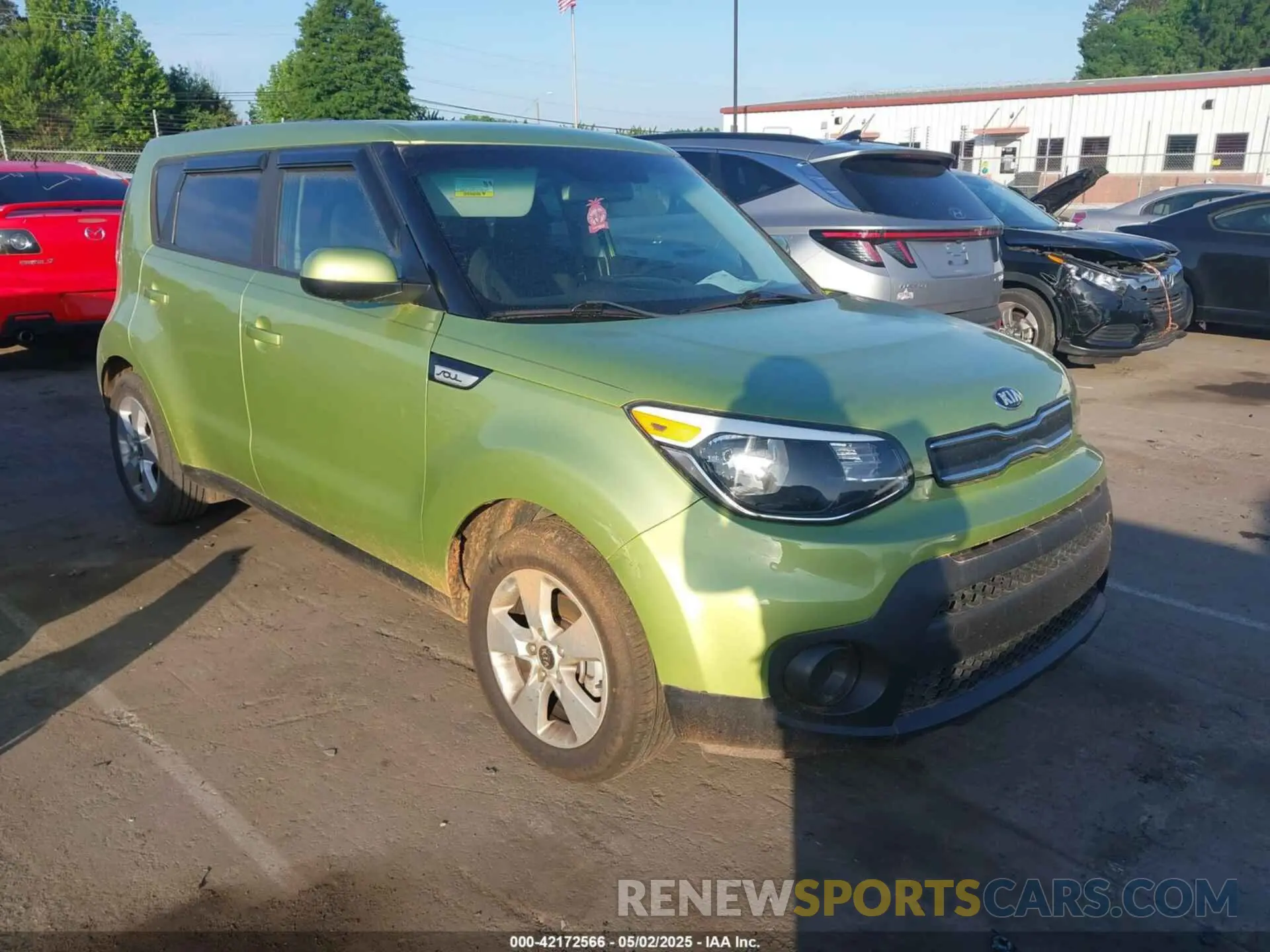 1 Photograph of a damaged car KNDJN2A28K7914346 KIA SOUL 2019