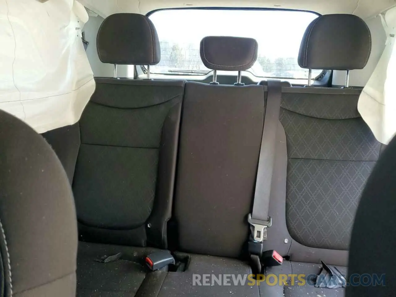 10 Photograph of a damaged car KNDJN2A28K7921734 KIA SOUL 2019