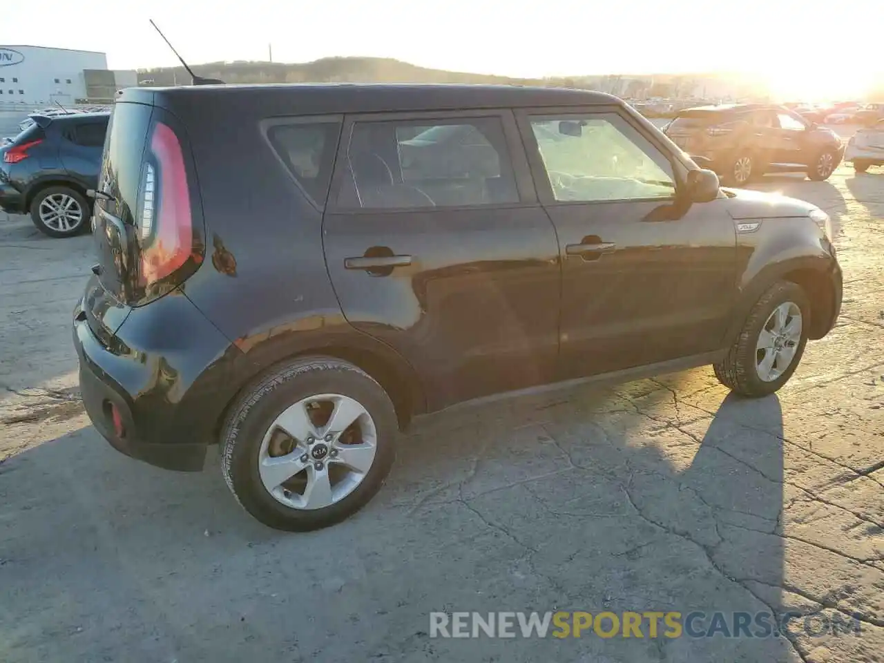 3 Photograph of a damaged car KNDJN2A29K7637061 KIA SOUL 2019