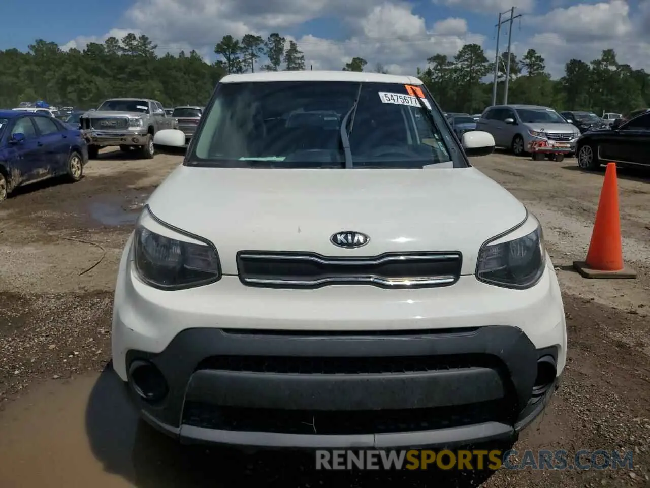 5 Photograph of a damaged car KNDJN2A29K7645306 KIA SOUL 2019