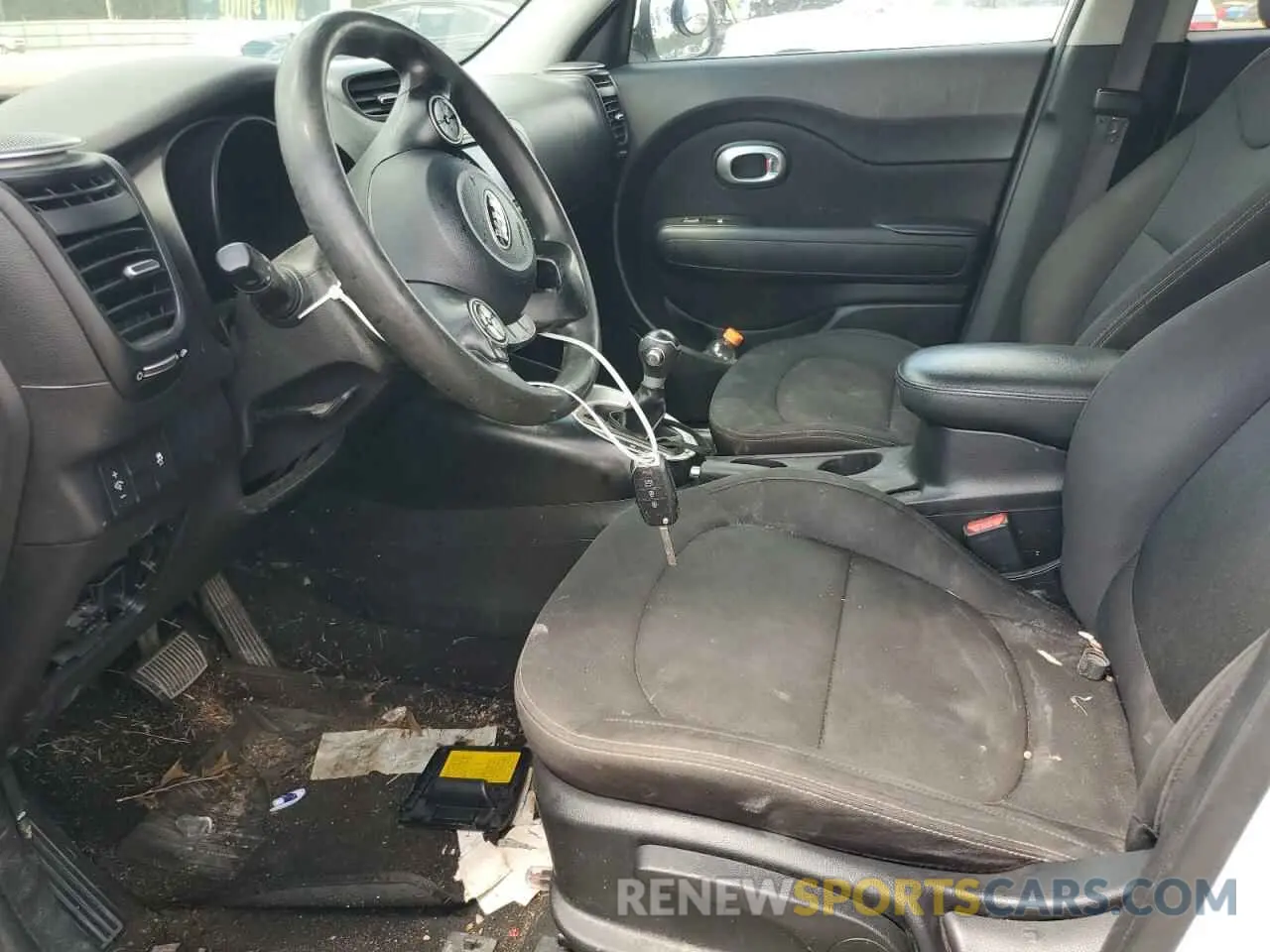 7 Photograph of a damaged car KNDJN2A29K7645306 KIA SOUL 2019