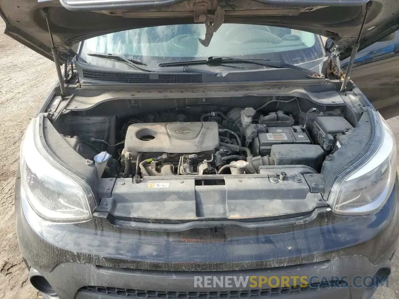 11 Photograph of a damaged car KNDJN2A29K7681934 KIA SOUL 2019