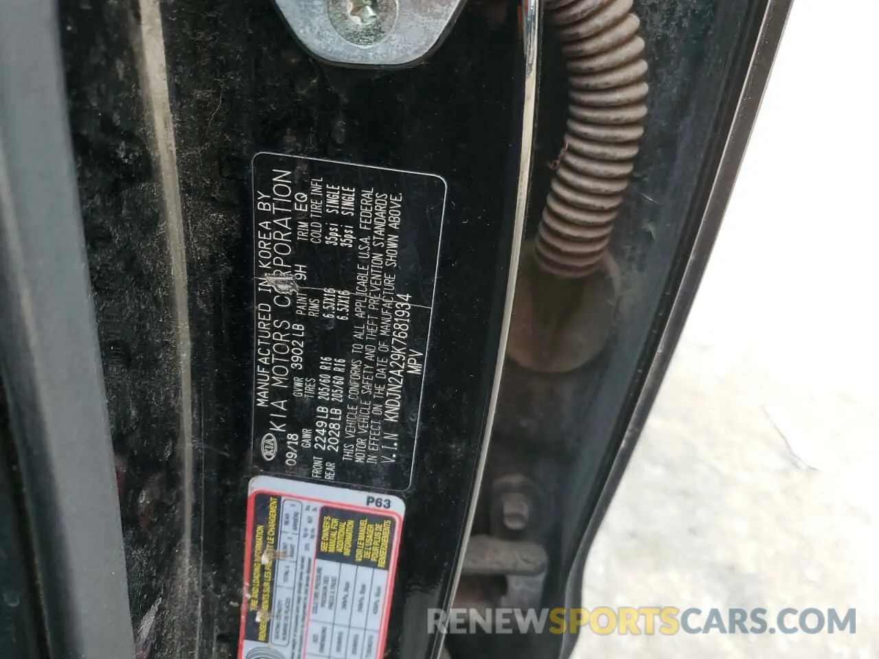 12 Photograph of a damaged car KNDJN2A29K7681934 KIA SOUL 2019
