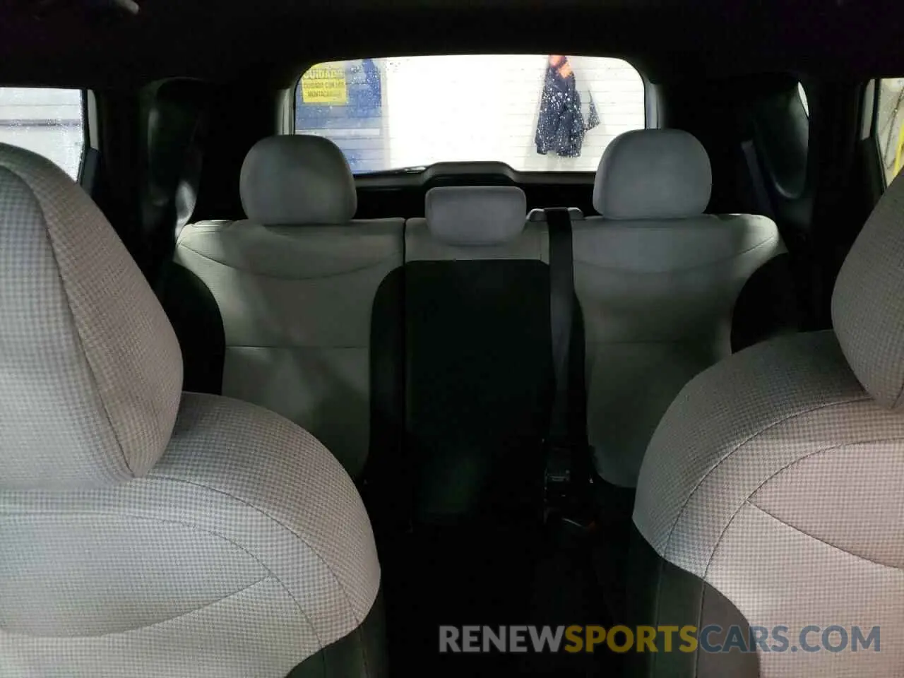 10 Photograph of a damaged car KNDJN2A29K7686597 KIA SOUL 2019