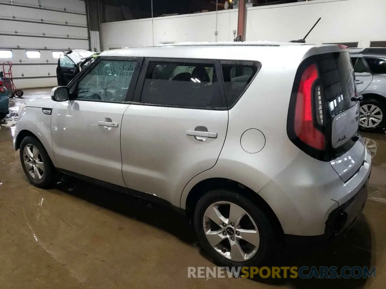 2 Photograph of a damaged car KNDJN2A29K7686597 KIA SOUL 2019