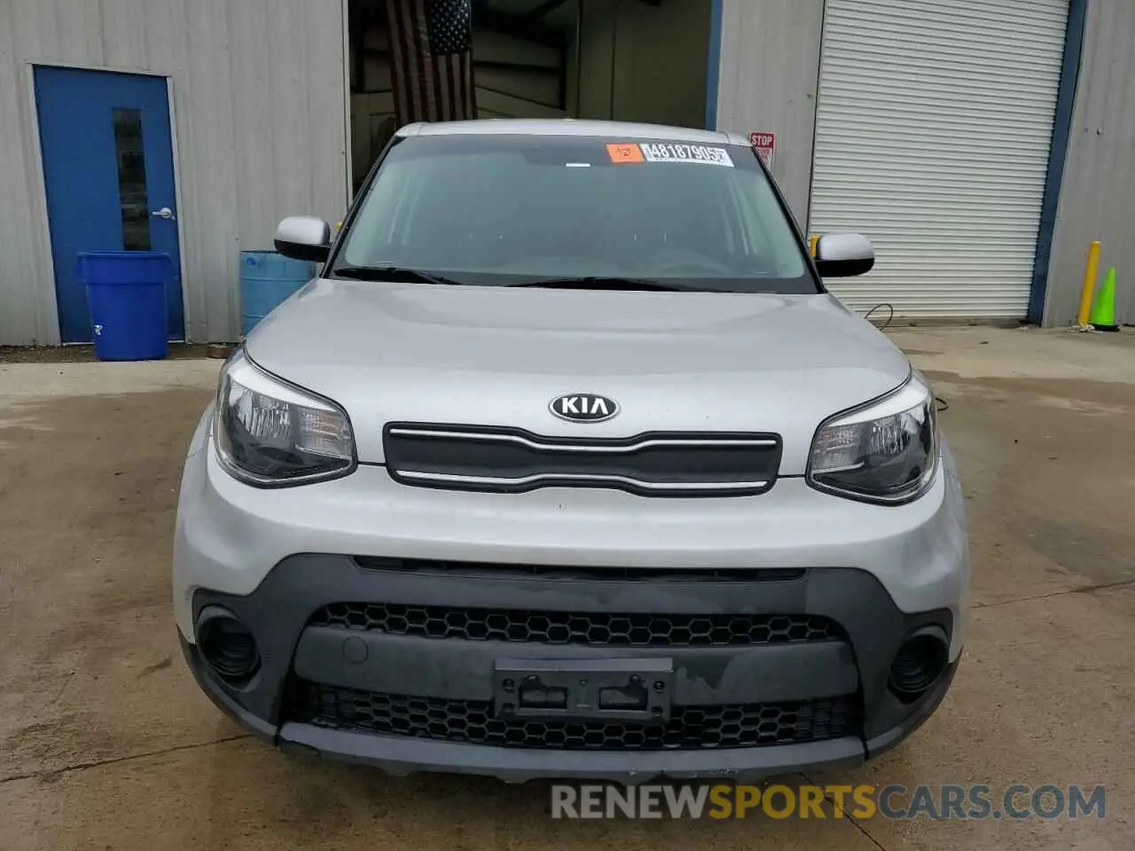 5 Photograph of a damaged car KNDJN2A29K7687250 KIA SOUL 2019