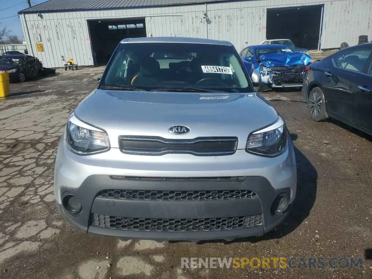 5 Photograph of a damaged car KNDJN2A29K7696157 KIA SOUL 2019