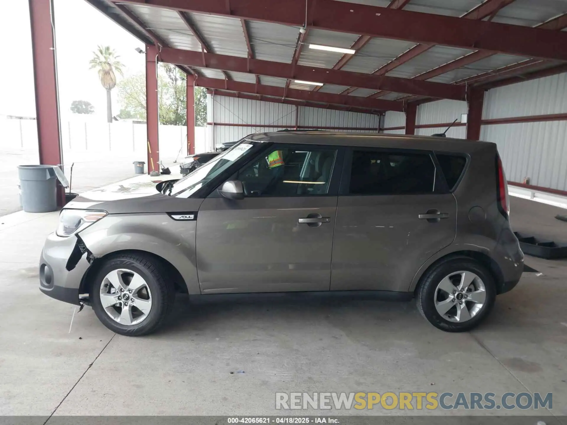 14 Photograph of a damaged car KNDJN2A2XK7022048 KIA SOUL 2019