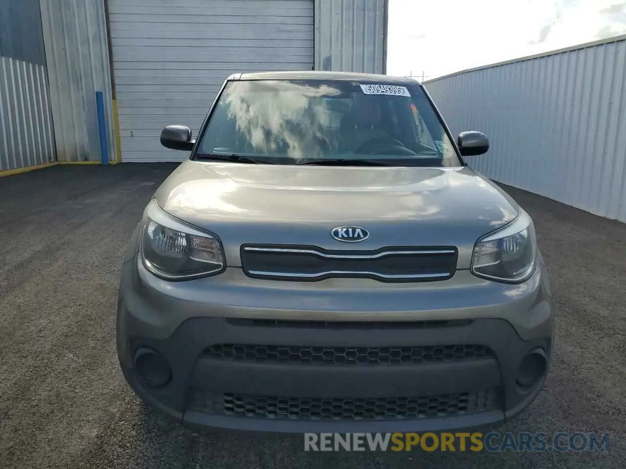 5 Photograph of a damaged car KNDJN2A2XK7670568 KIA SOUL 2019