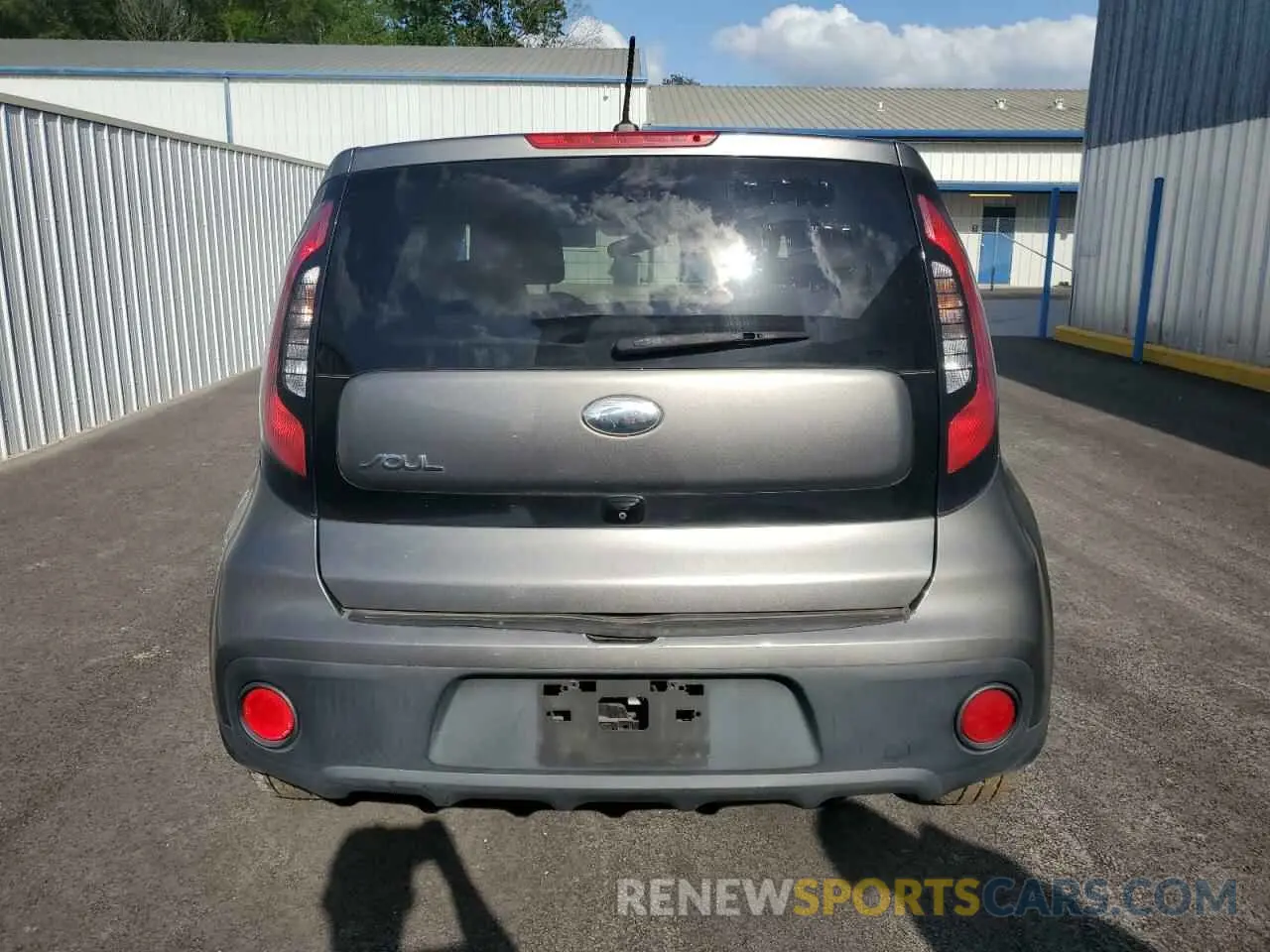 6 Photograph of a damaged car KNDJN2A2XK7670568 KIA SOUL 2019