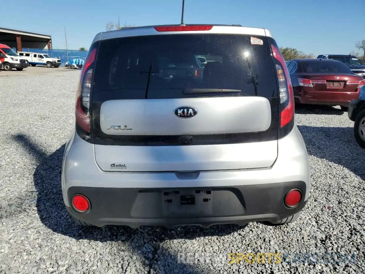 6 Photograph of a damaged car KNDJN2A2XK7678413 KIA SOUL 2019