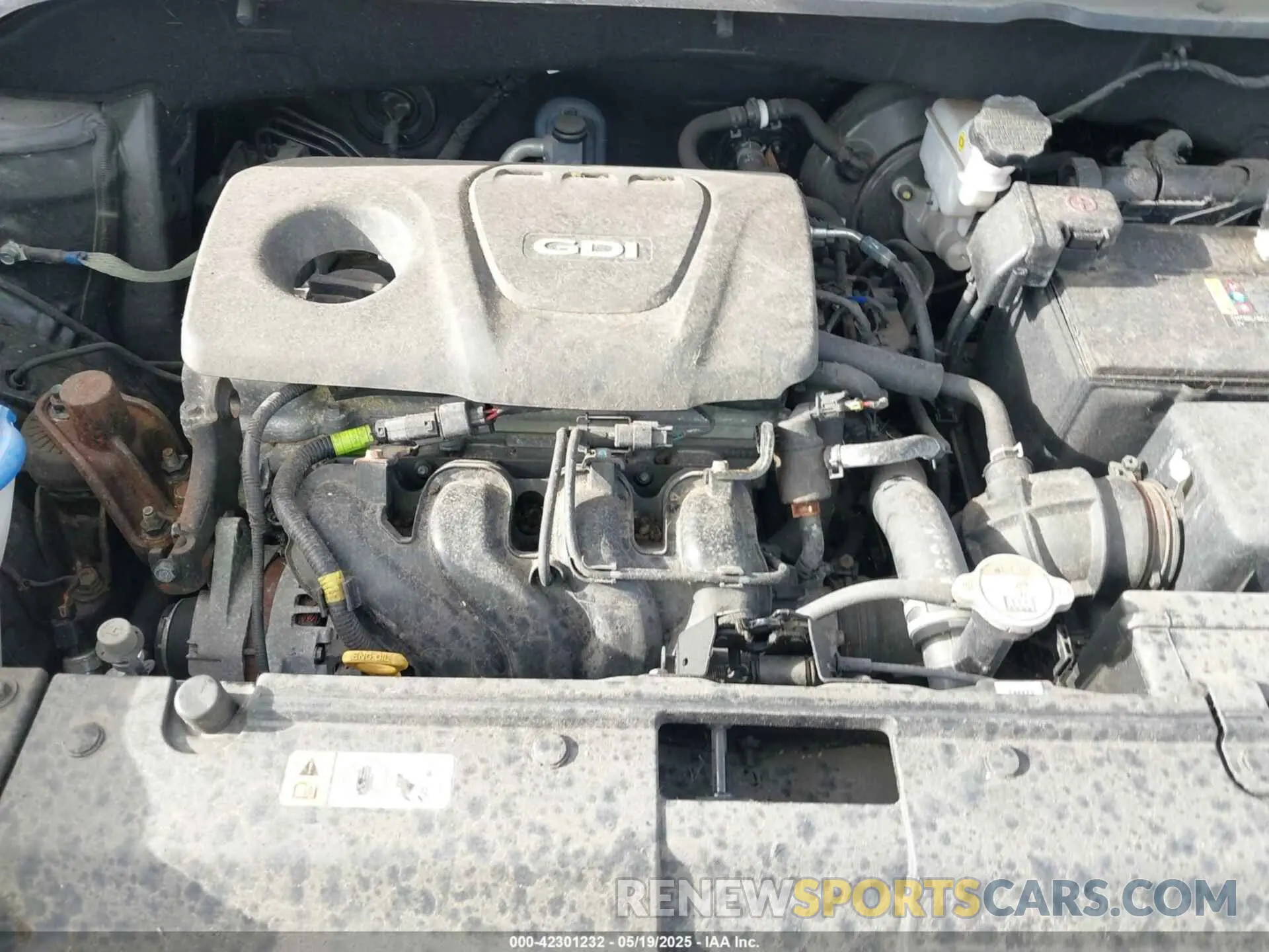 10 Photograph of a damaged car KNDJN2A2XK7908371 KIA SOUL 2019