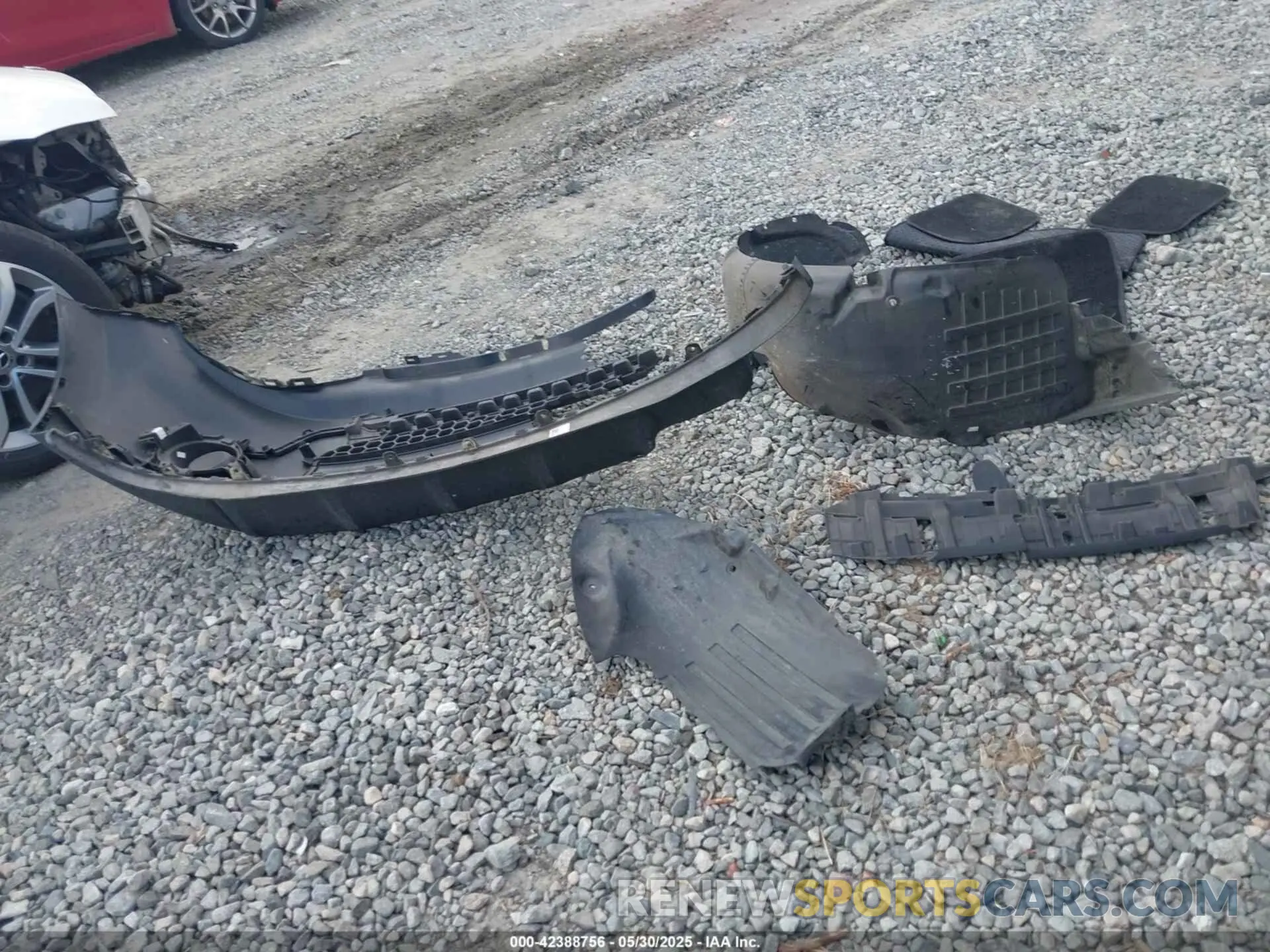 12 Photograph of a damaged car KNDJN2A2XK7919614 KIA SOUL 2019
