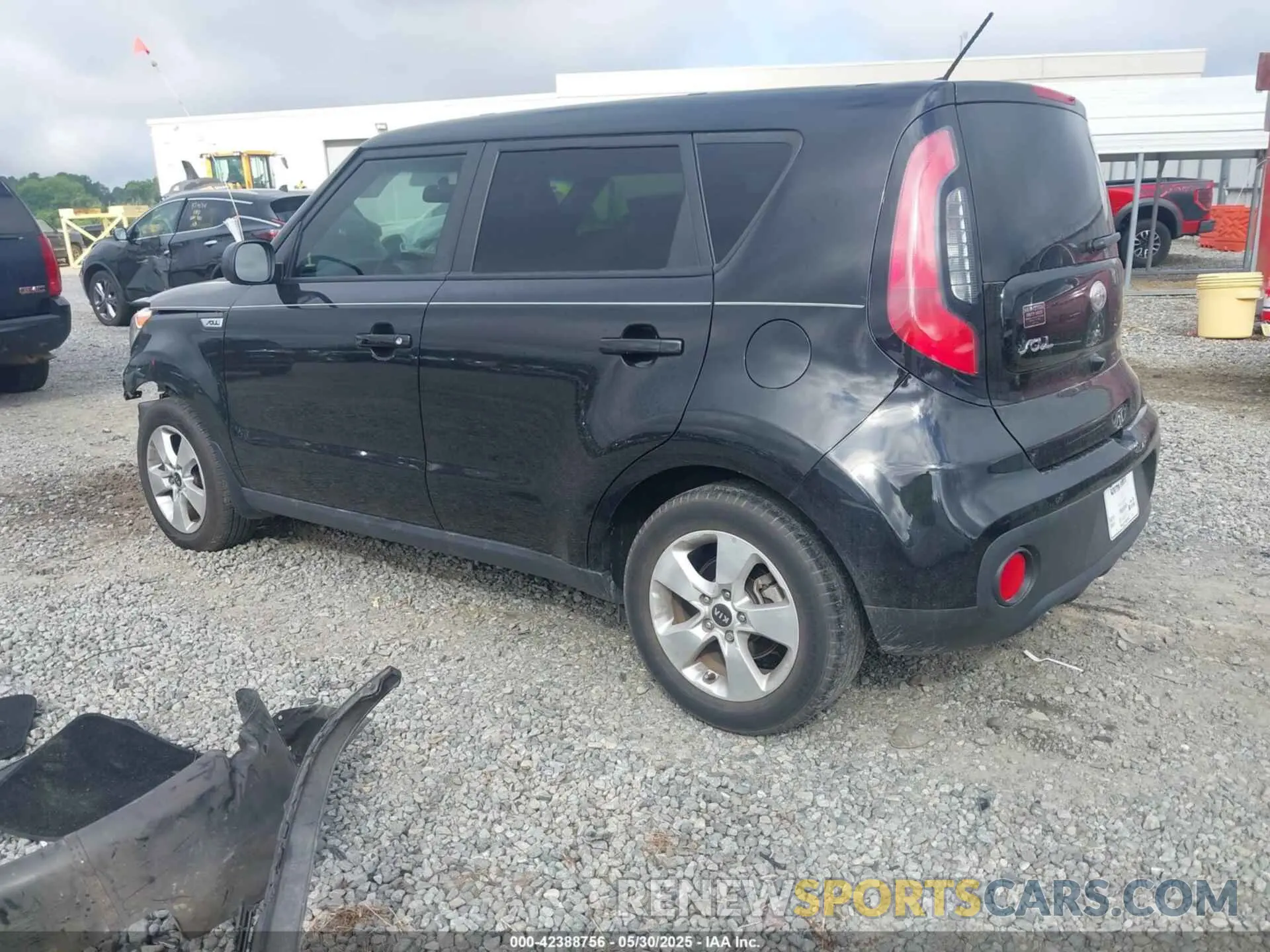3 Photograph of a damaged car KNDJN2A2XK7919614 KIA SOUL 2019