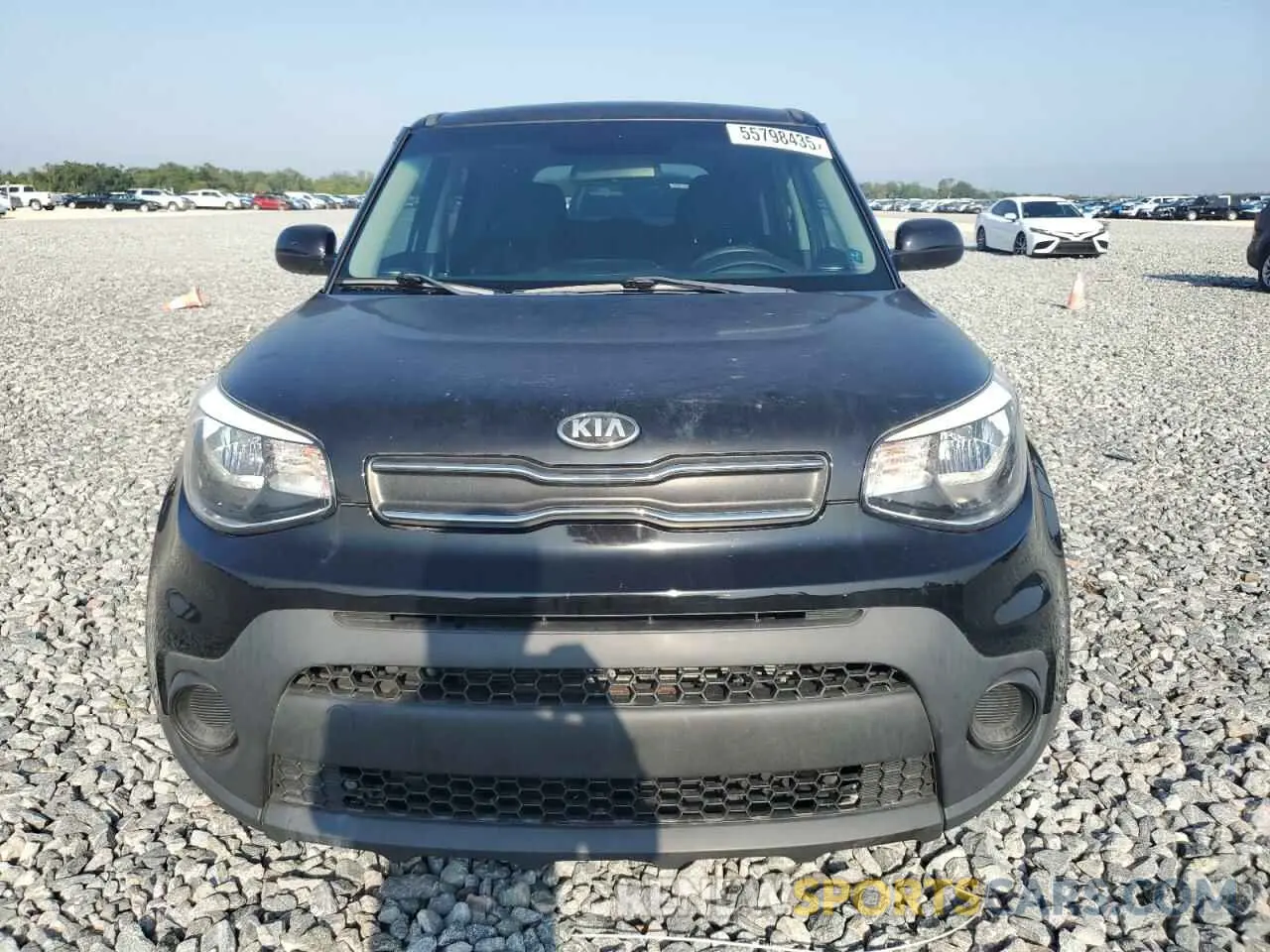 5 Photograph of a damaged car KNDJN2A2XK7920973 KIA SOUL 2019