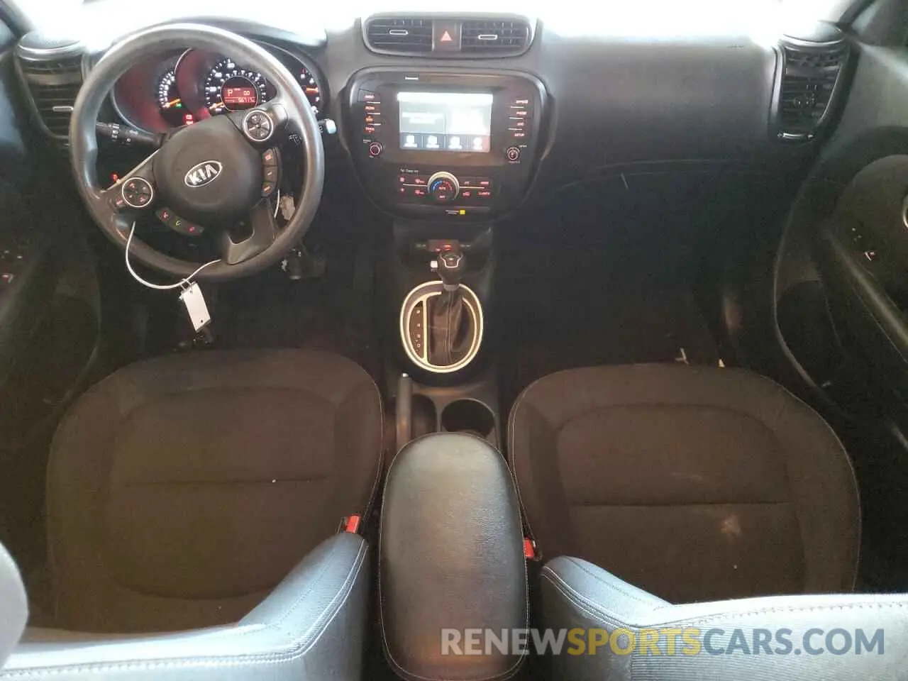 8 Photograph of a damaged car KNDJP3A50K7655488 KIA SOUL 2019