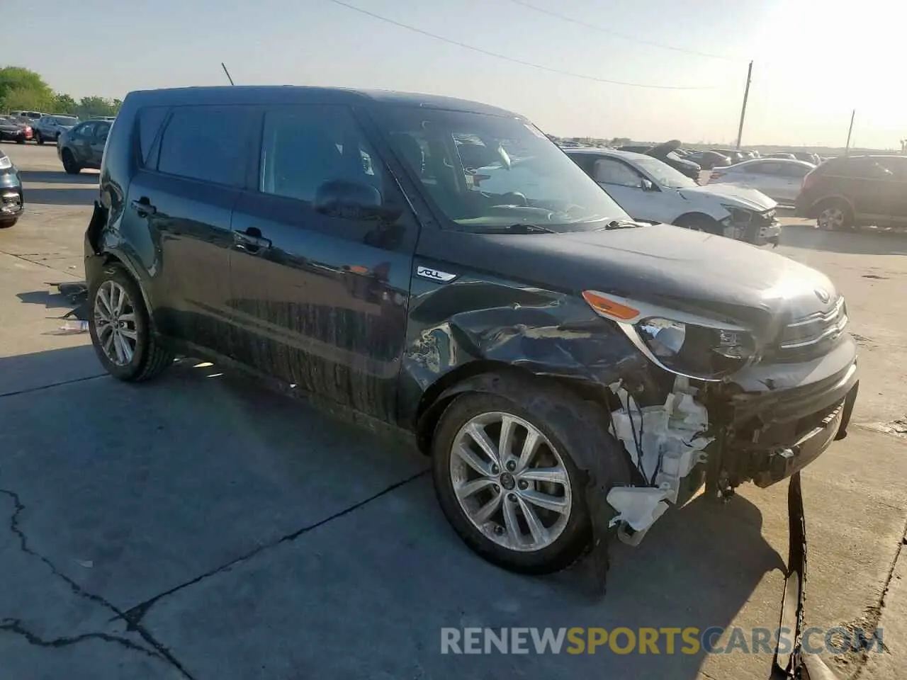 4 Photograph of a damaged car KNDJP3A50K7666331 KIA SOUL 2019