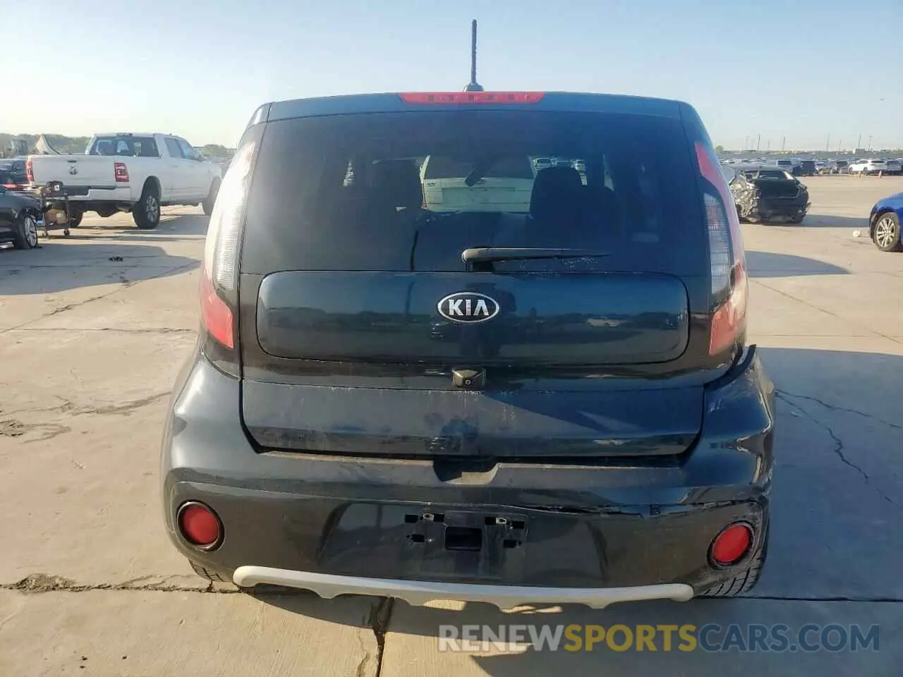 6 Photograph of a damaged car KNDJP3A50K7666331 KIA SOUL 2019