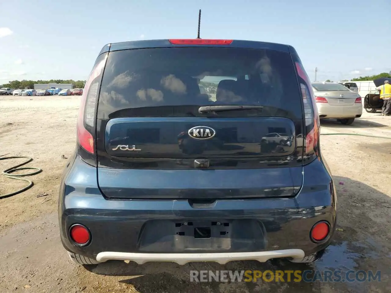 6 Photograph of a damaged car KNDJP3A51K7012194 KIA SOUL 2019