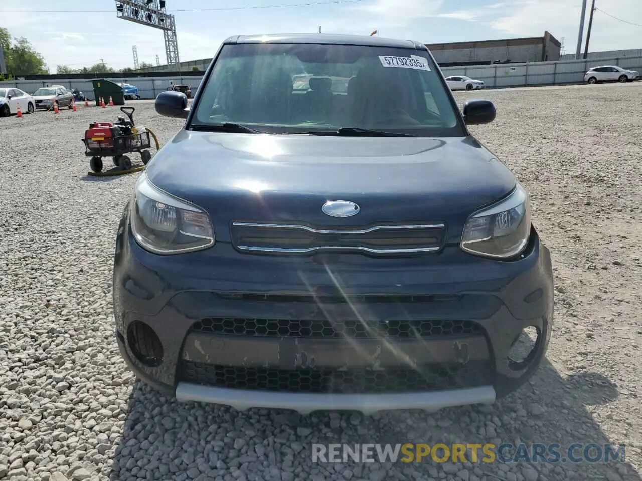 5 Photograph of a damaged car KNDJP3A51K7641129 KIA SOUL 2019