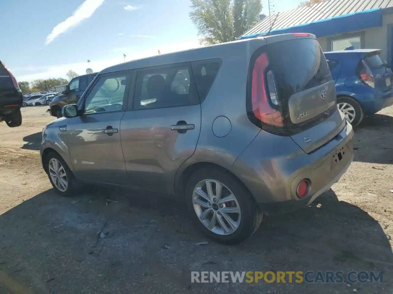 2 Photograph of a damaged car KNDJP3A51K7653992 KIA SOUL 2019