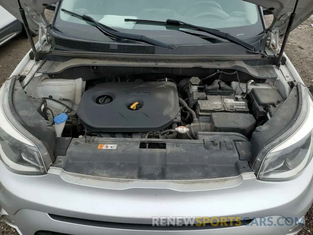 11 Photograph of a damaged car KNDJP3A51K7678360 KIA SOUL 2019