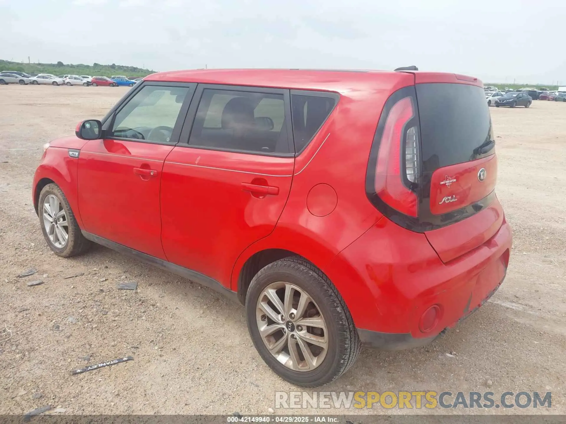 3 Photograph of a damaged car KNDJP3A51K7689584 KIA SOUL 2019