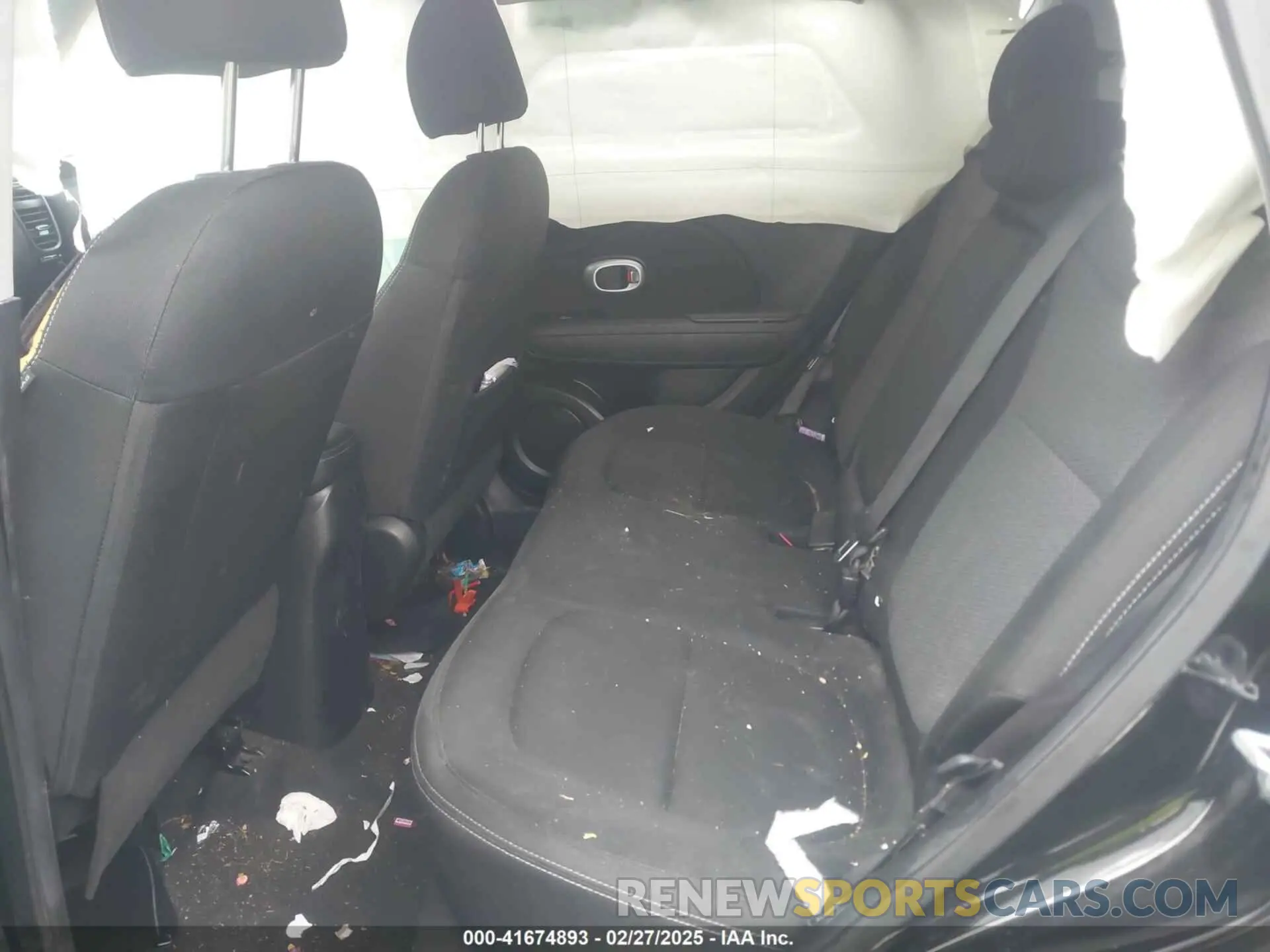 8 Photograph of a damaged car KNDJP3A51K7913226 KIA SOUL 2019