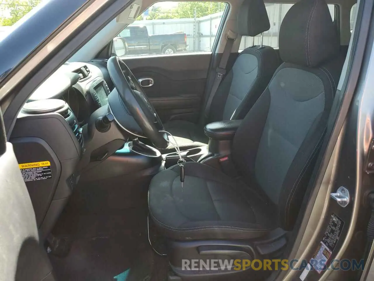 7 Photograph of a damaged car KNDJP3A52K7017744 KIA SOUL 2019